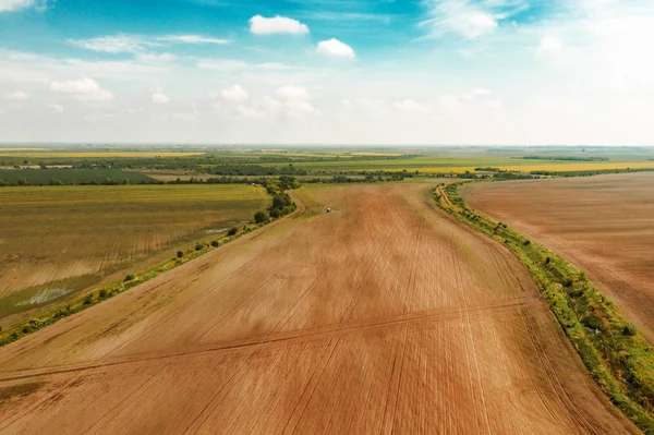 Zwykły krajobraz widok lotniczy z Drone Pov — Zdjęcie stockowe