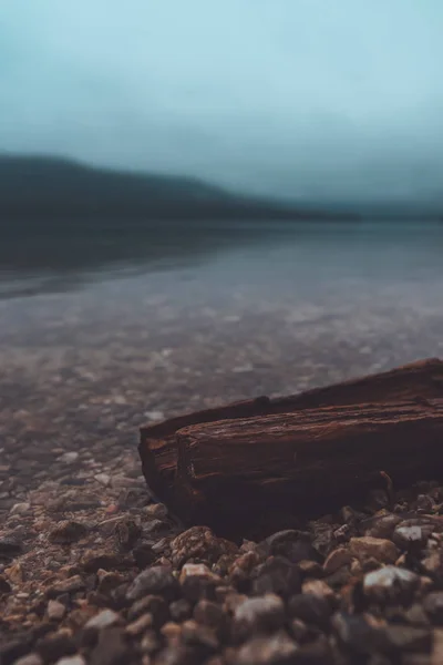 Світанок на озері Бохіндж. — стокове фото