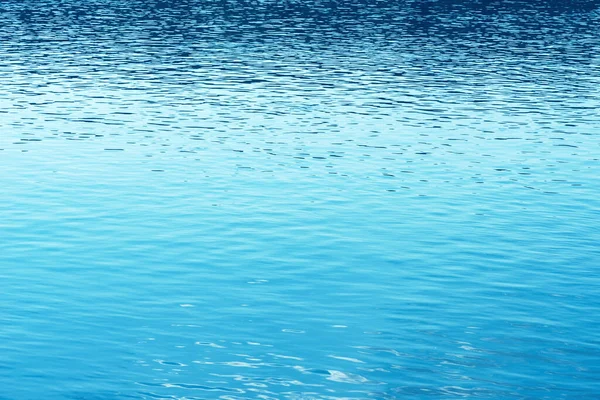 Blauw Rivierwateroppervlak Als Abstracte Achtergrond Kopieer Ruimte — Stockfoto