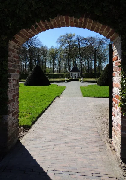 Det Historiske Slot Menkemaborg Holland - Stock-foto