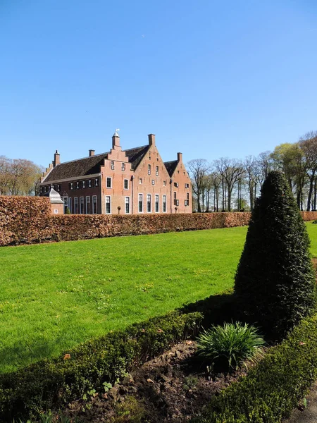 Zabytkowy Zamek Menkemaborg Holandii — Zdjęcie stockowe