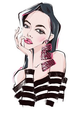 Çizgili kazaklı bir kadın portresi.