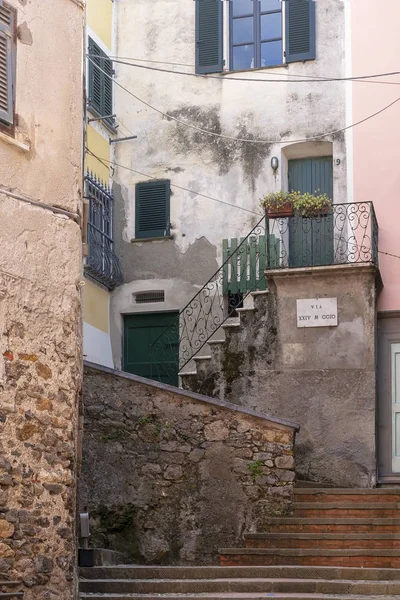 Biasanya jalan lama Italia, Lerici di Liguria, Italia. Pikresque . — Stok Foto