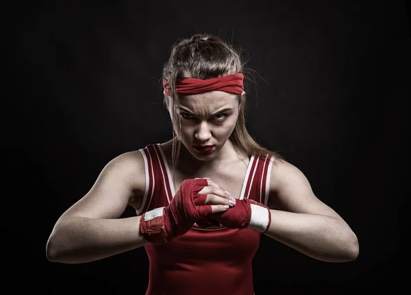 Atleta Femenina Vendajes Boxeo Rojo Ropa Deportiva —  Fotos de Stock