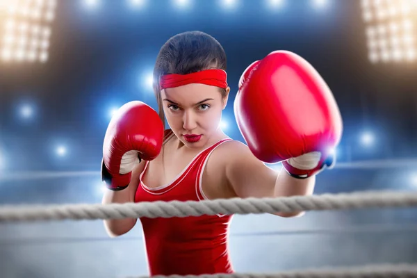 Atleta Femenina Guantes Boxeo Rojo Ropa Deportiva —  Fotos de Stock