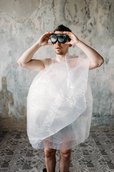 Funny Freak Man Swimming Goggles Grunge Room Interior — Stock Photo, Image