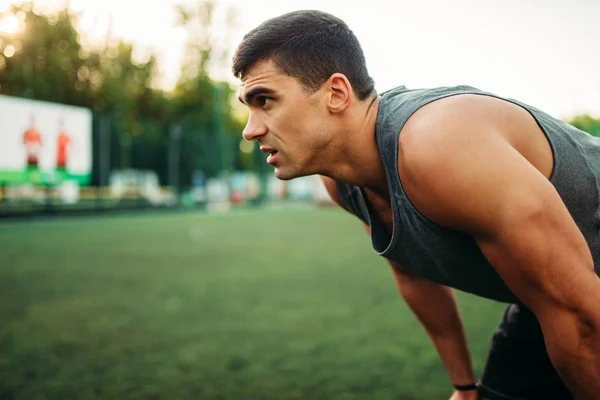 Muscular Male Athlete Prepares Training Fitness Workout Strong Sportsman Park — Stock Photo, Image