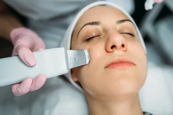 Procedimiento Rejuvenecimiento Deshacerse Las Arrugas Clínica Cosmetología Cuidado Piel Facial — Foto de Stock