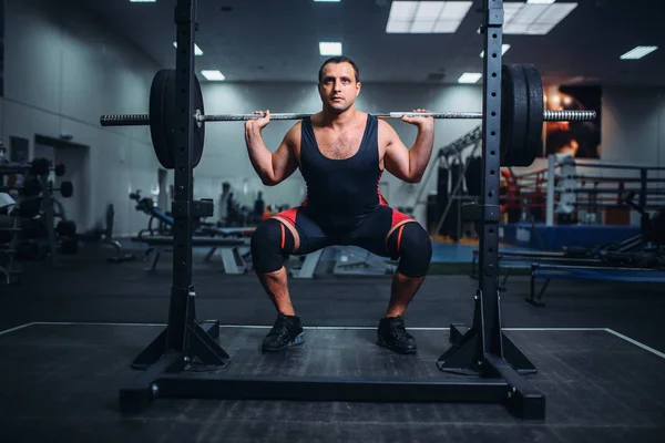 Muskulöser Powerlifter Beim Kniebeugen Mit Der Langhantel Fitnessstudio Gewichtheben Workout — Stockfoto