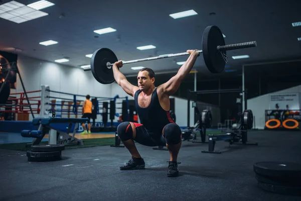 Forte Homem Powerlifter Fazendo Deadlift Sino Ginásio Exercício Levantamento Peso — Fotografia de Stock