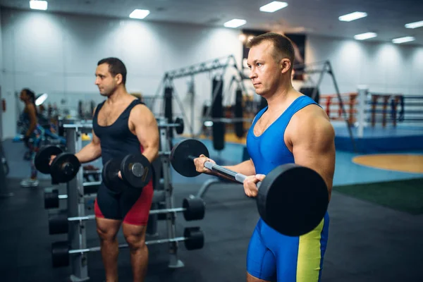 Strong Male Athletes Works Weights Gym Weightlifting Workout Sport Fitness — Stock Photo, Image