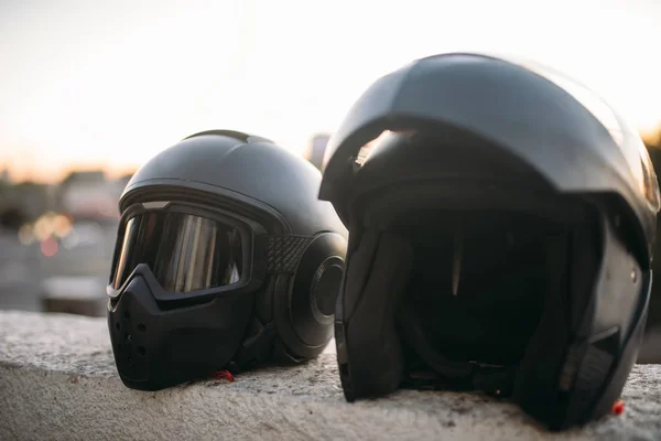 Two Biker Helmets Sunglasses Visor Concrete Parapet Closeup View Nobody — Stock Photo, Image