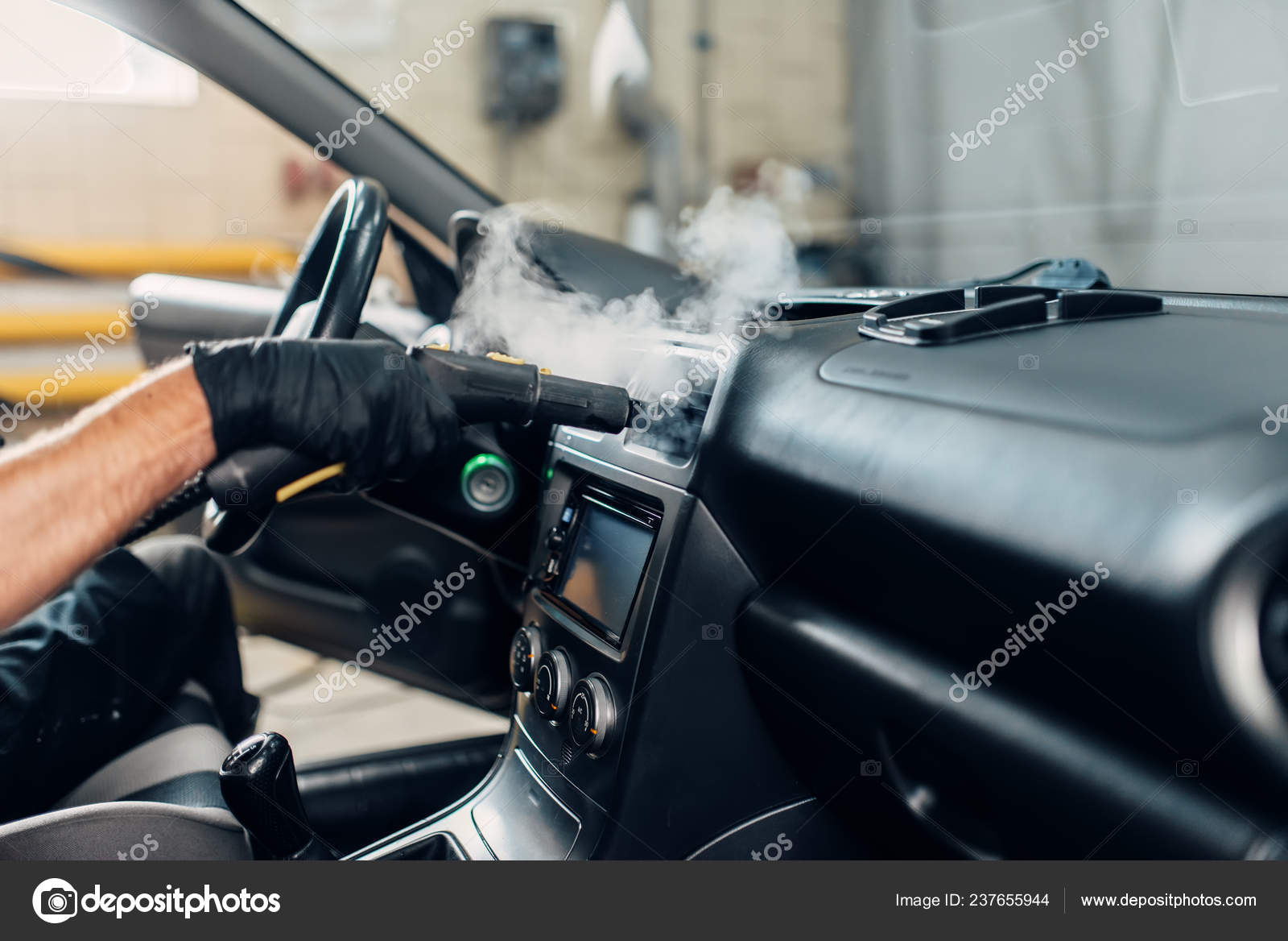 Carwash Service Male Worker Gloves Removing Dust Dirt Steam