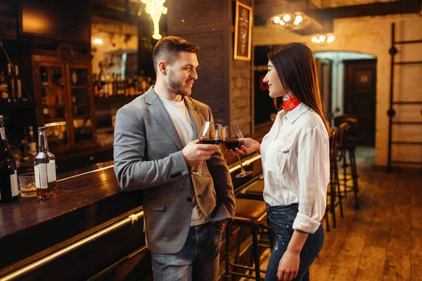 Man Woman Drinks Red Wine Wooden Bar Counter Couple Leisures — Stock Photo, Image