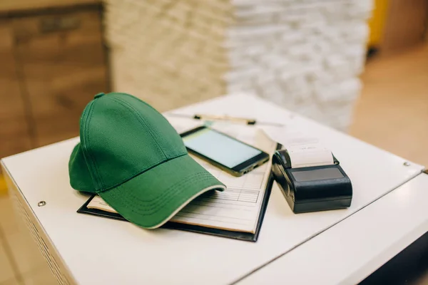 Uniform Cash Register Table Nobody Repair Service Concept Electrician Plumber — Stock Photo, Image