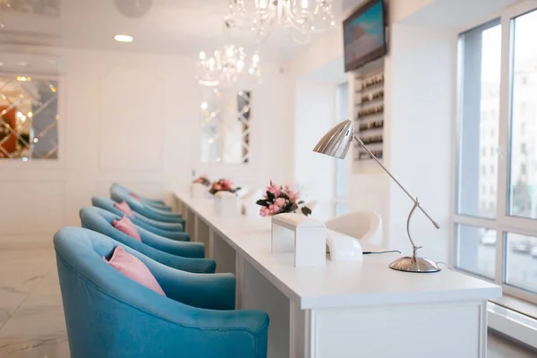 Wnętrze Salon Piękności Profesjonalny Manicure Pedicure Usługi Nikt Kosmetyczka Studio — Zdjęcie stockowe