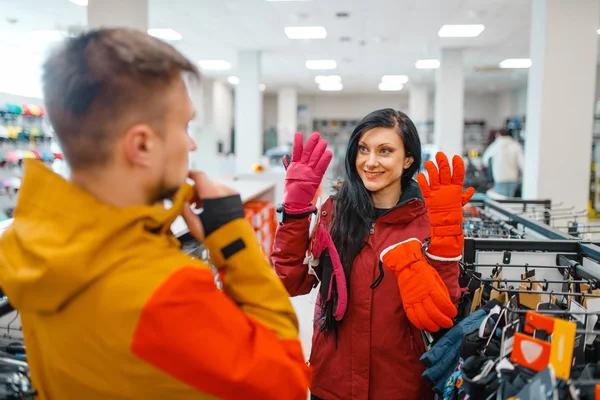 Couple Choosing Gloves Ski Snowboarding Sports Shop Winter Season Extreme — Stock Photo, Image