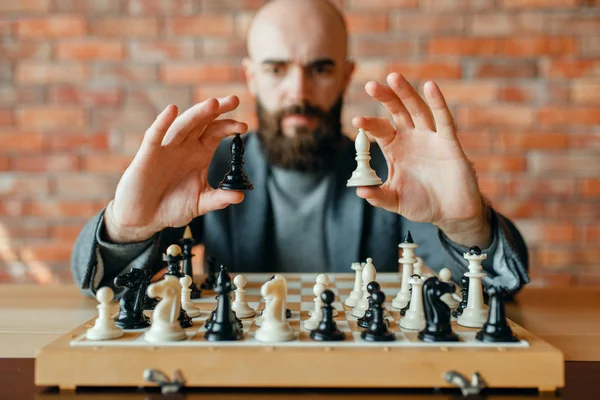 Male Chess Player Holds White Black Figures Front View Chessplayer — Stock Photo, Image