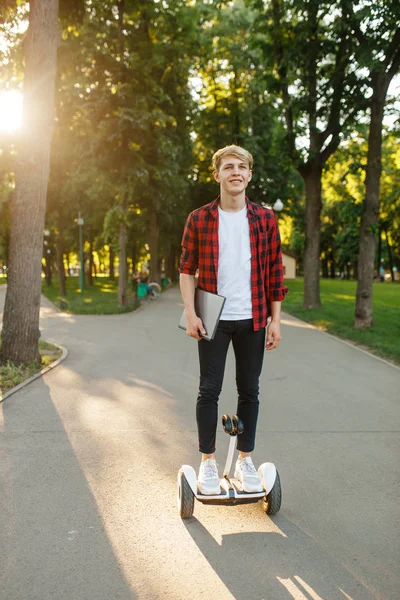 Young Man Riding Mini Gyro Board Summer Park Outdoor Recreation — Stock Photo, Image