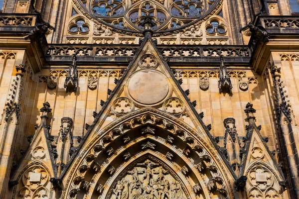 Katedra Vitus Widok Zbliżenia Elewacji Praga Czechy Miasto Europejskie Słynne — Zdjęcie stockowe