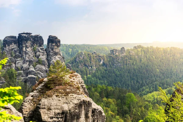 Skaliste Góry Dolina Krajobraz Europa Natura Turystyka Letnia Podróże Słynny — Zdjęcie stockowe