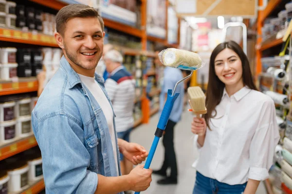 Young Couple Buying Repair Tools Hardware Store Male Female Customers — Stock Photo, Image