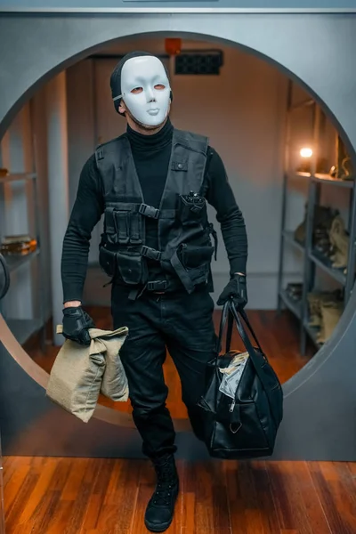 Assalto Banco Ladrão Uniforme Preto Máscara Deixaram Cofre Profissão Criminal — Fotografia de Stock