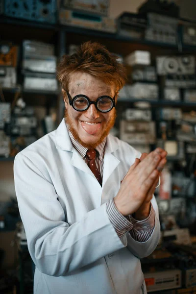 Crazy Male Scientist Glasses Conducts Test Laboratory Electrical Testing Tools — Stock Photo, Image