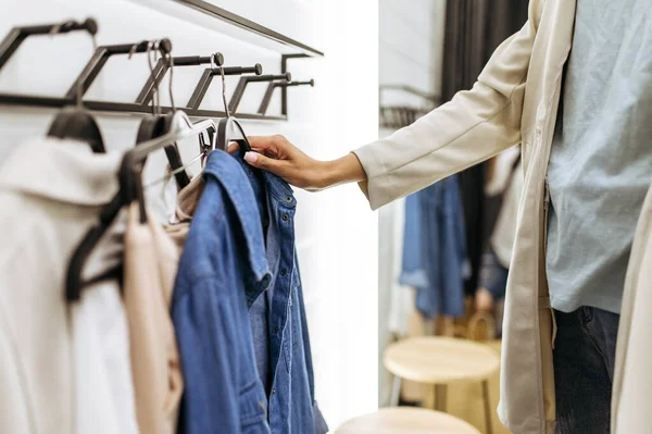 Woman Choosing Shirt Clothing Store Female Person Shopping Fashion Boutique — Stock Photo, Image