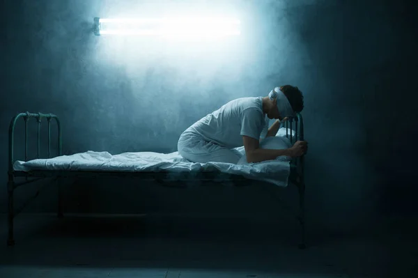 Blindfolded Psycho Man Sitting Bed Insomnia Horror Dark Room Background — Stock Photo, Image