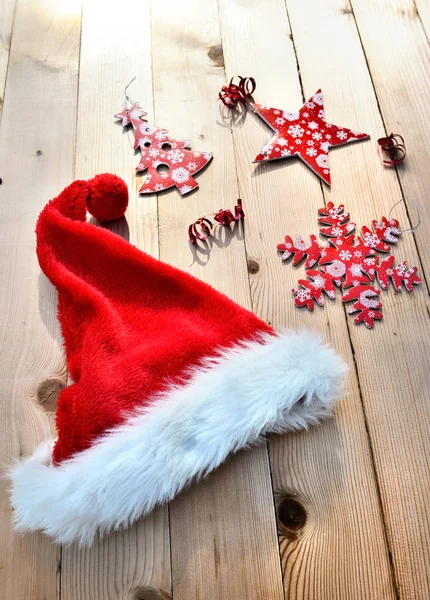 Red Christmas Decoration Santa Hat Wooden Baclground — Stock Photo, Image