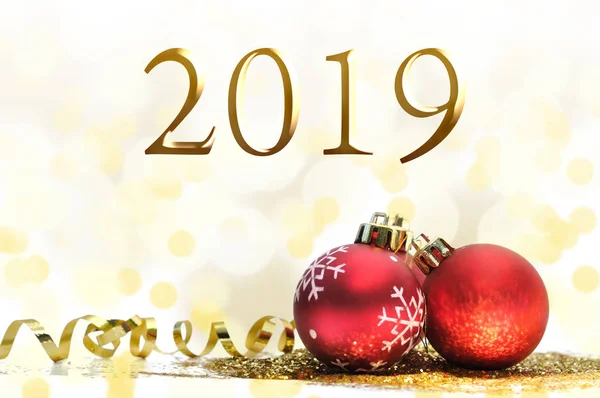 Nouvel 2019 Ornements Noël Sur Paillettes Dorées — Photo