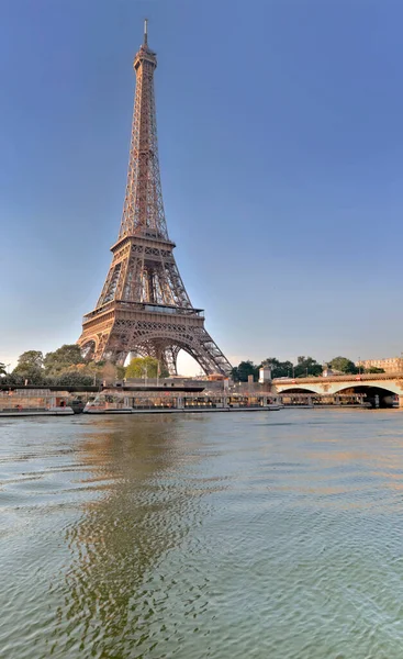Uitzicht Vanaf Rivier Eiffeltoren Parijs Frankrijk — Stockfoto