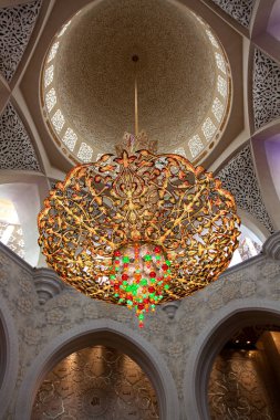 Abu Dabi Büyük Camii