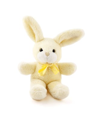 beyaz zemin üzerinde oyuncak tavşan 