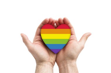 LGBT gökkuşağı kalp sembolü elinde aşkı 