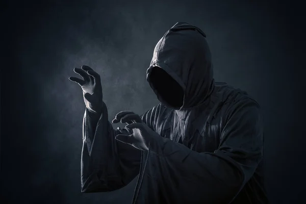 Scary Figure Hooded Cloak — Stock Photo, Image