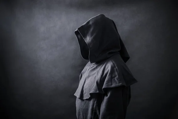 Scary Figure Hooded Cloak — Stock Photo, Image
