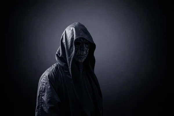 Ghostly Figure Hooded Cloak Dark — Stock Photo, Image