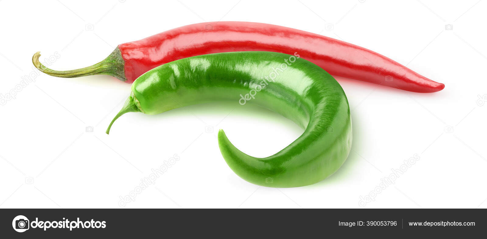 隔離された唐辛子 白を基調とした曲線状の赤唐辛子と緑唐辛子 ストック写真 C Photomaru