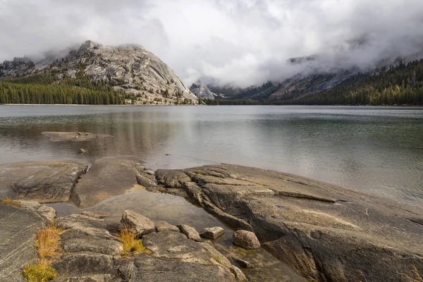 Beautiful Lake Tioga Pass Yosemite National Park — Stock Photo, Image