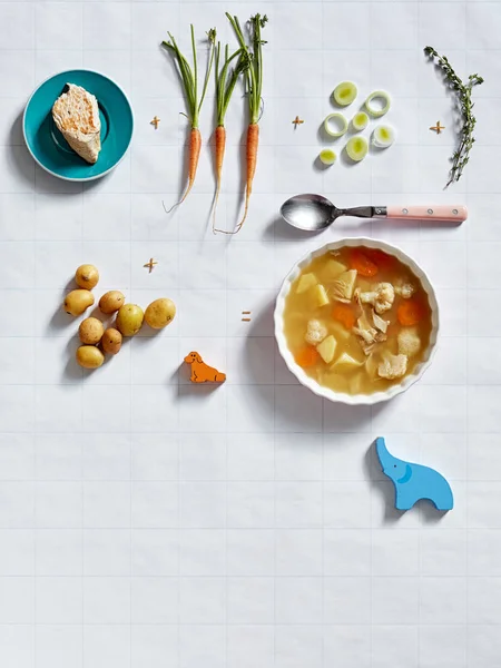 Ingredient Addition Turns Soup — Stock Photo, Image