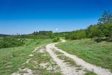 Güzel içinde seyahat ve keşfedilmemiş mimari köyü Arbanasi Veliko Tarnovo yakınındaki rezerv
