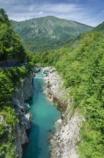 Soce river gorge w Alpy Słoweńskie — Zdjęcie stockowe