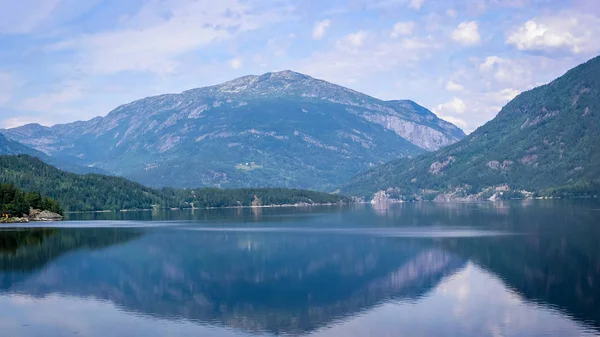 Anreise Nach Norwegen Bergsee — Stockfoto