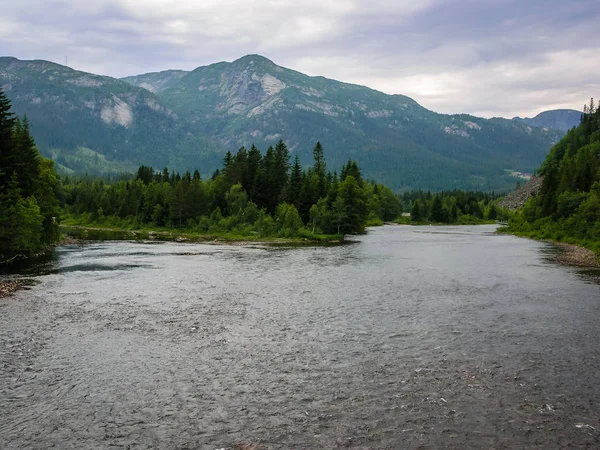 Viaggiare Norvegia Montagne Fiumi Laghi Valli — Foto Stock