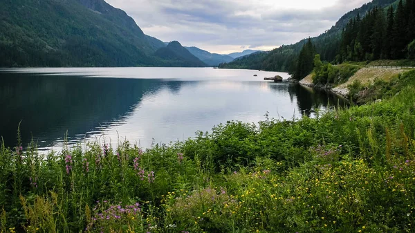 Anreise Nach Norwegen Berge Flüsse Seen Und Täler — Stockfoto