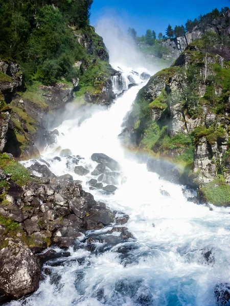 Cascades Dans Les Montagnes Norvège — Photo