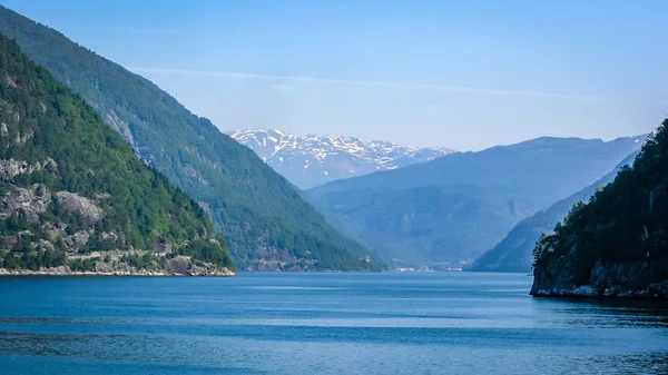 Reis Naar Noorwegen Bergen Rivieren Meren Fjorden — Stockfoto