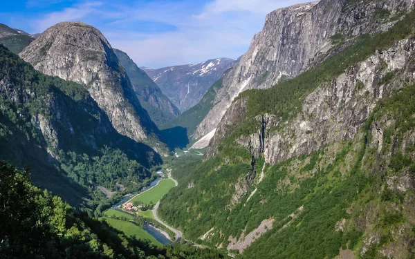 Anreise Nach Norwegen Berge Flüsse Und Täler — Stockfoto